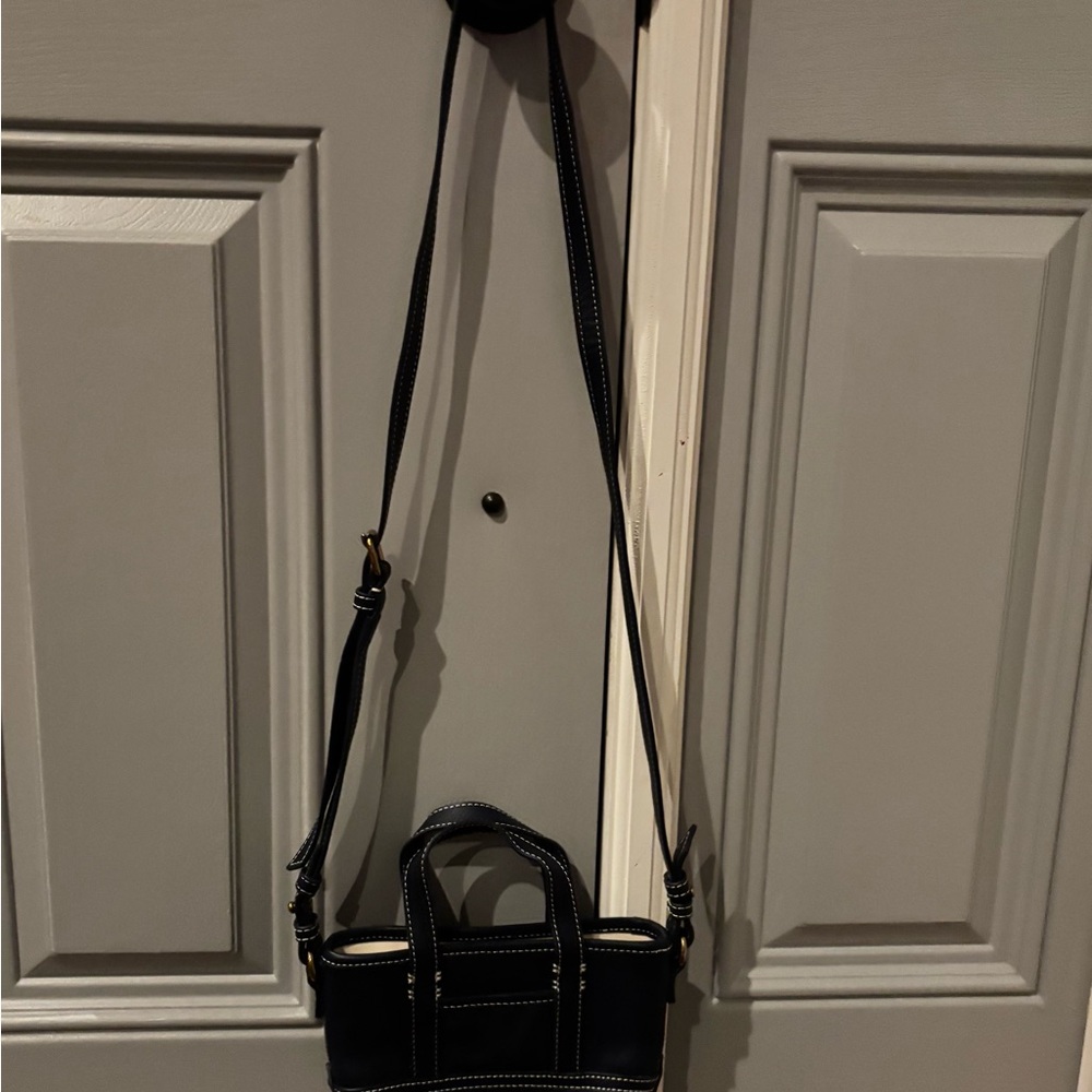 NWT J.Crew Chic Navy leather Crossbody Bag with White Stitching
